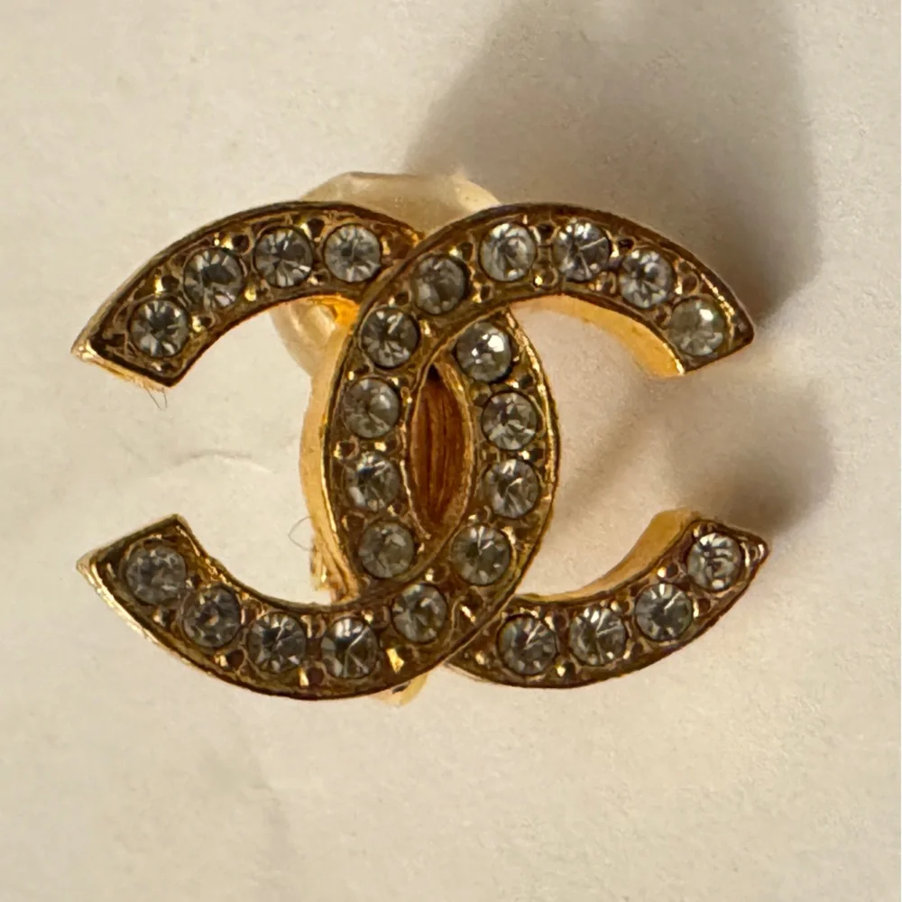 CHANEL Earrings Vintage CC Logo Crystal Clip On 24K Gold Plated Studs with Box